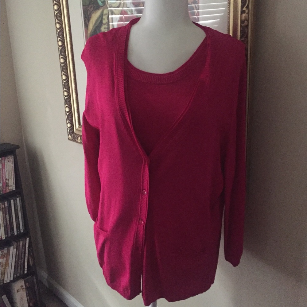Jones New York tank with cardigan 🌺
